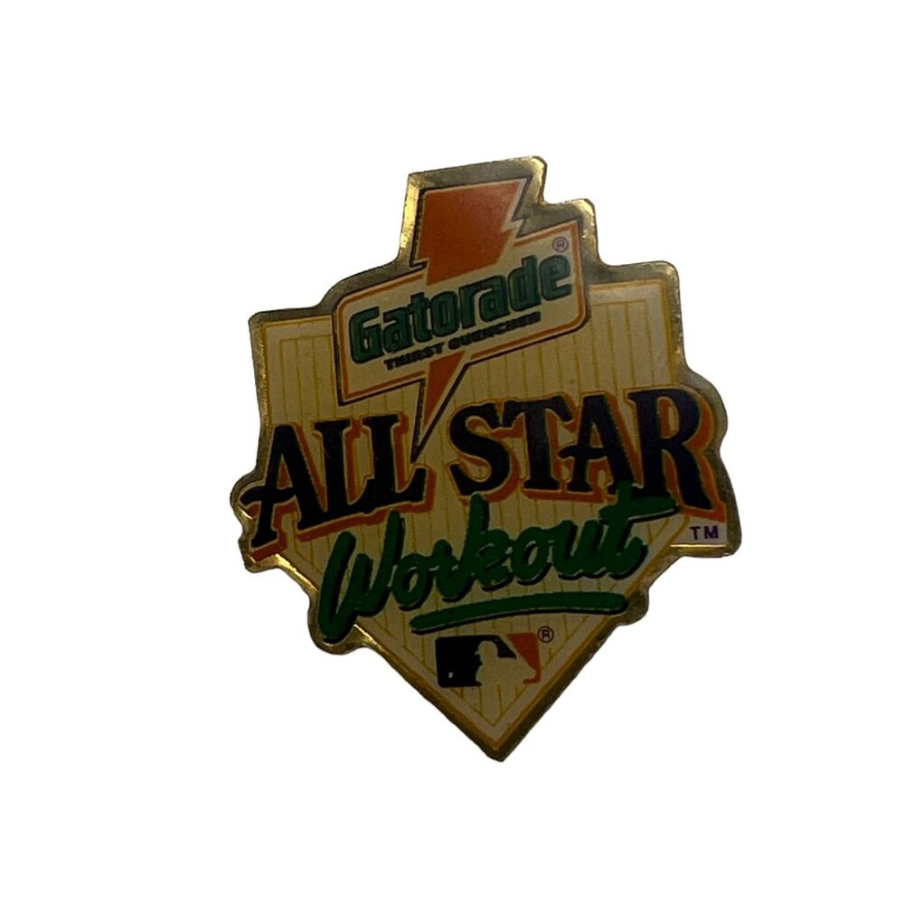 MLB All Star Workout Pin Gatorade San Diego Padres Vintage 1992 Hat Lapel